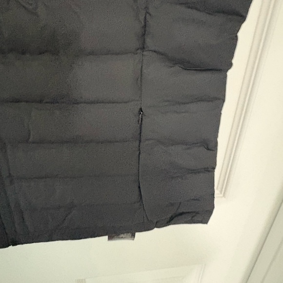 Charcoal Puffer Vest - Picture 4 of 5